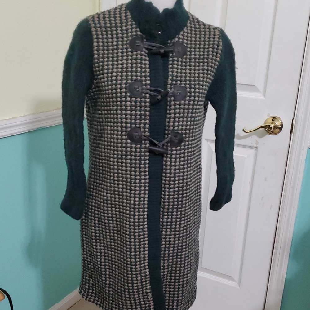 Chopin Roma Chic Dark Green & Tan Classic Knit Long Coat with Toggle Closure S